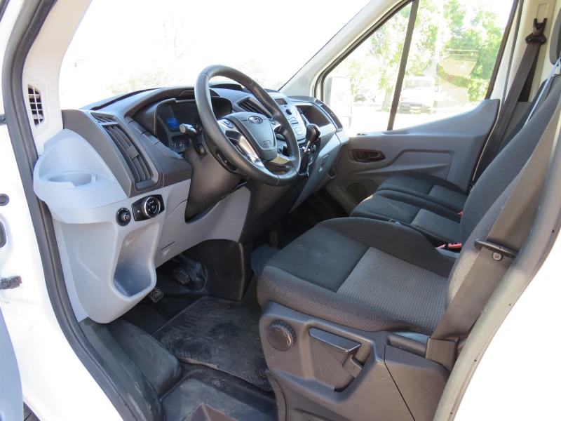 Ford Transit * * * 2.2DIESEL ФУРГОН КАТ.Б* * * , снимка 9 - Бусове и автобуси - 51744522