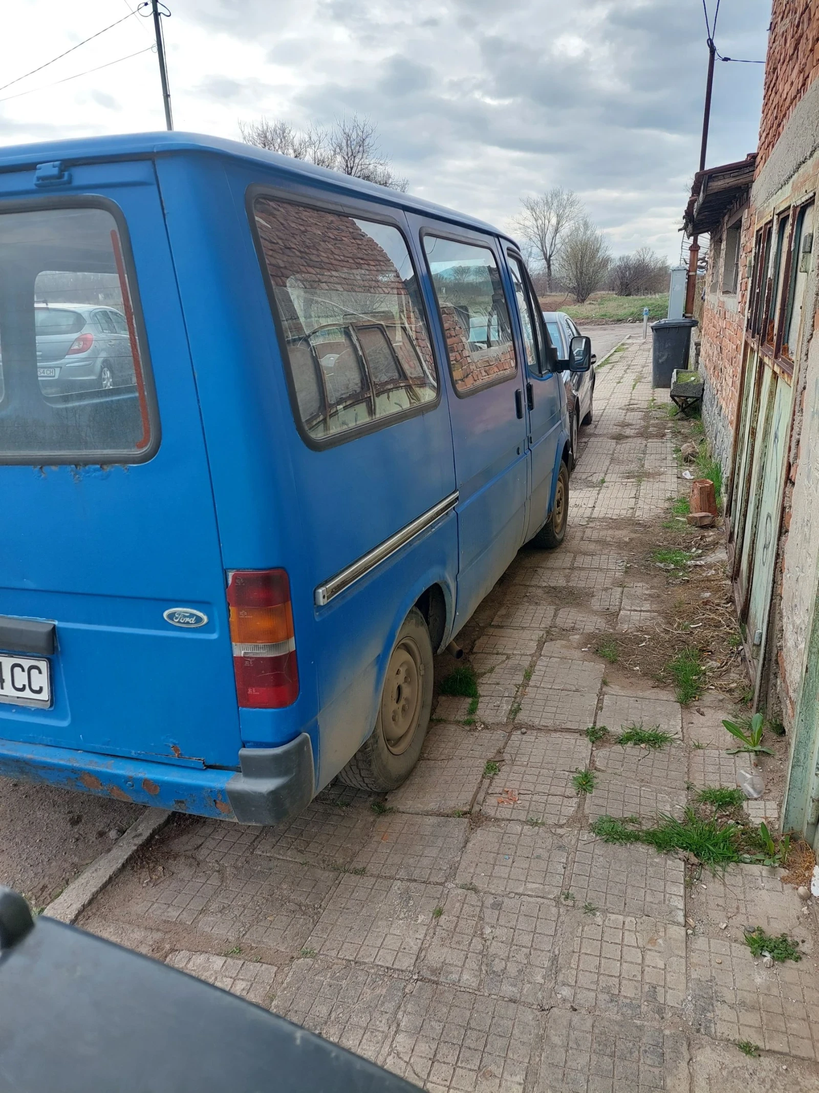 Ford Transit 2.5 D - изображение 4