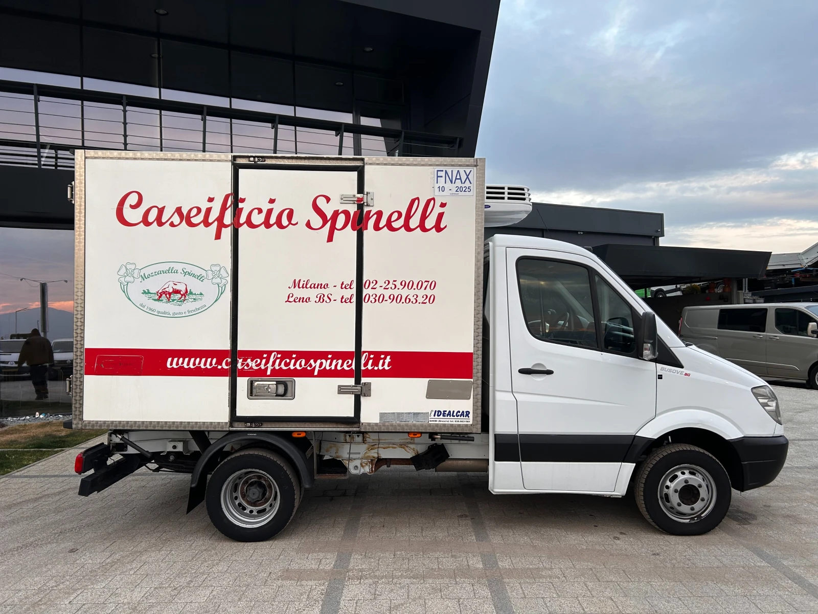 Mercedes-Benz Sprinter 413CDI до 3.5т. Хладилен + ток  - изображение 9