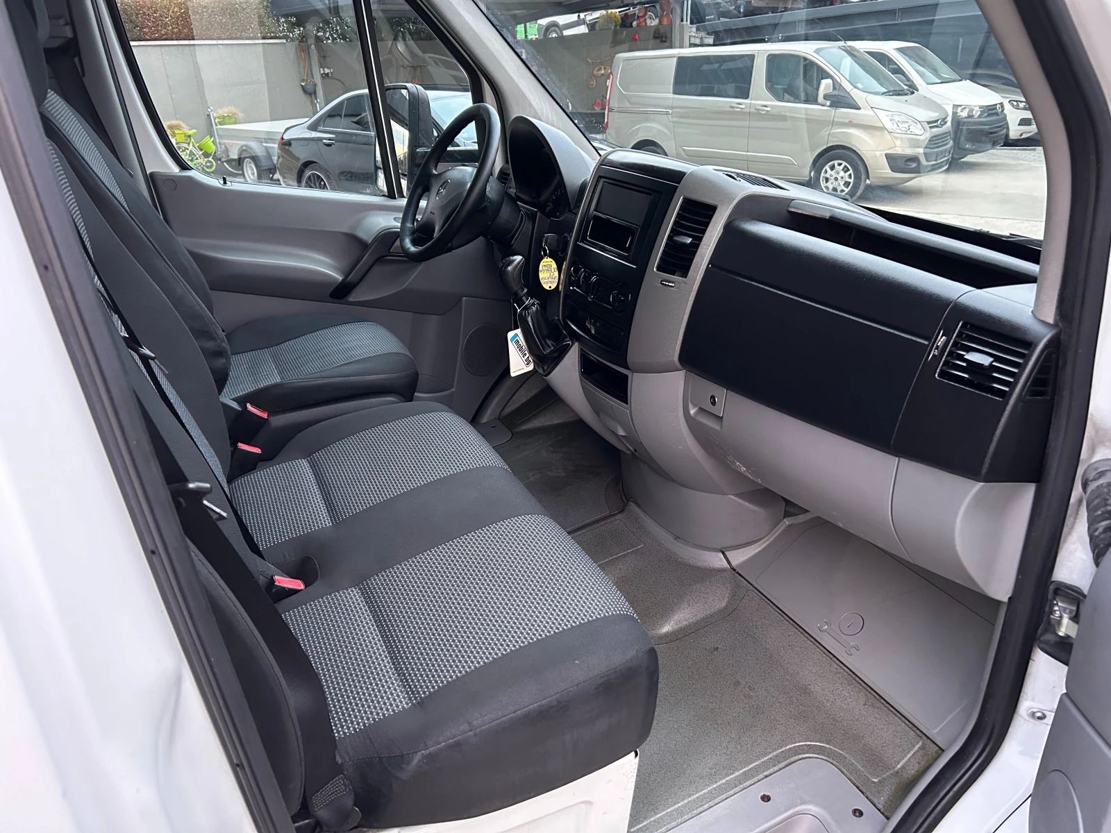 Mercedes-Benz Sprinter 413CDI до 3.5т. Хладилен + ток  - изображение 10