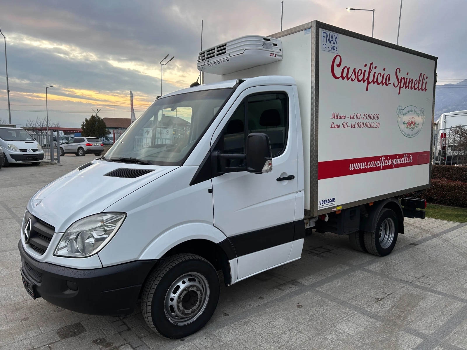 Mercedes-Benz Sprinter 413CDI до 3.5т. Хладилен + ток  - изображение 3