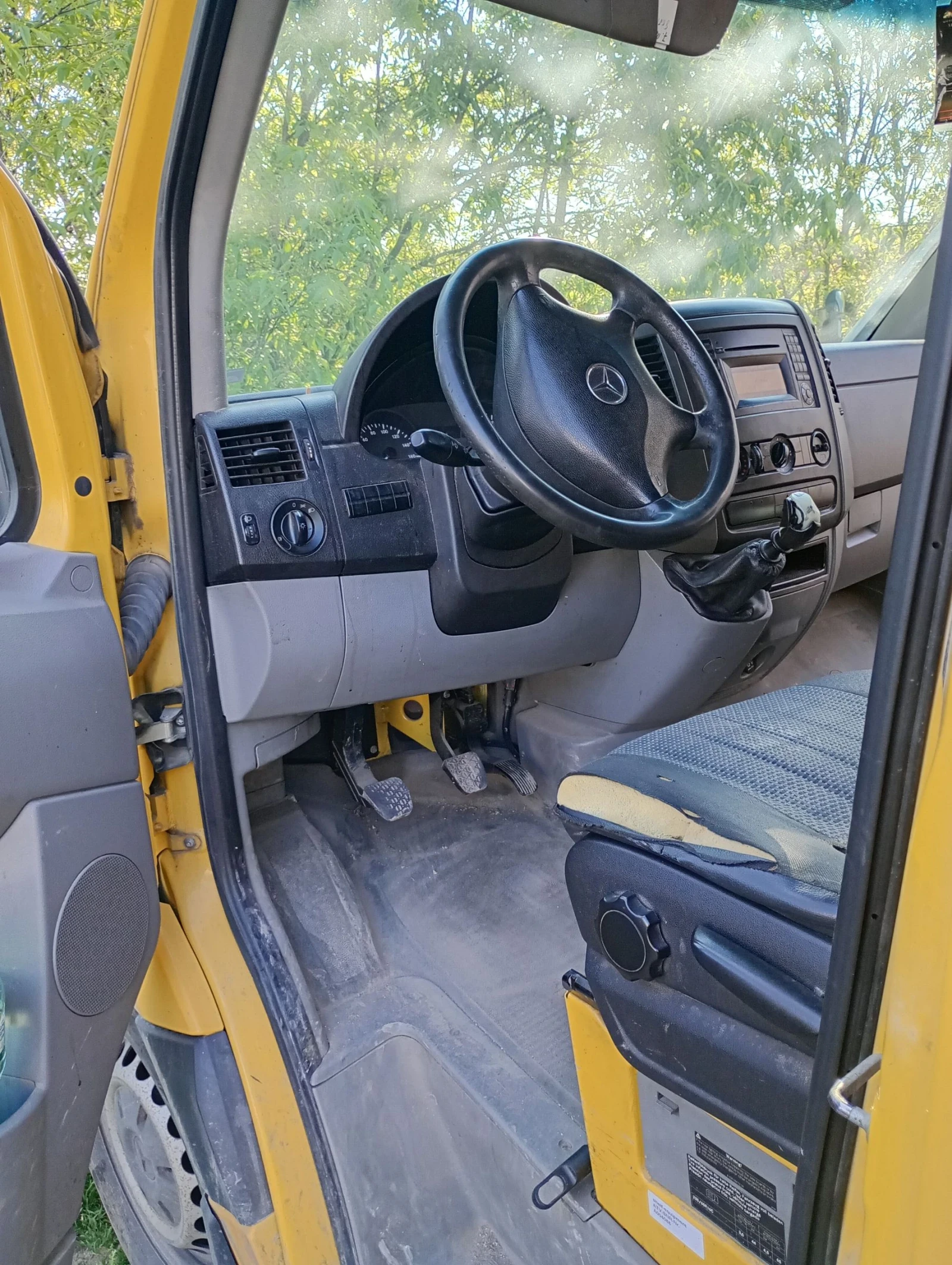Mercedes-Benz Sprinter 313 Бус - изображение 4