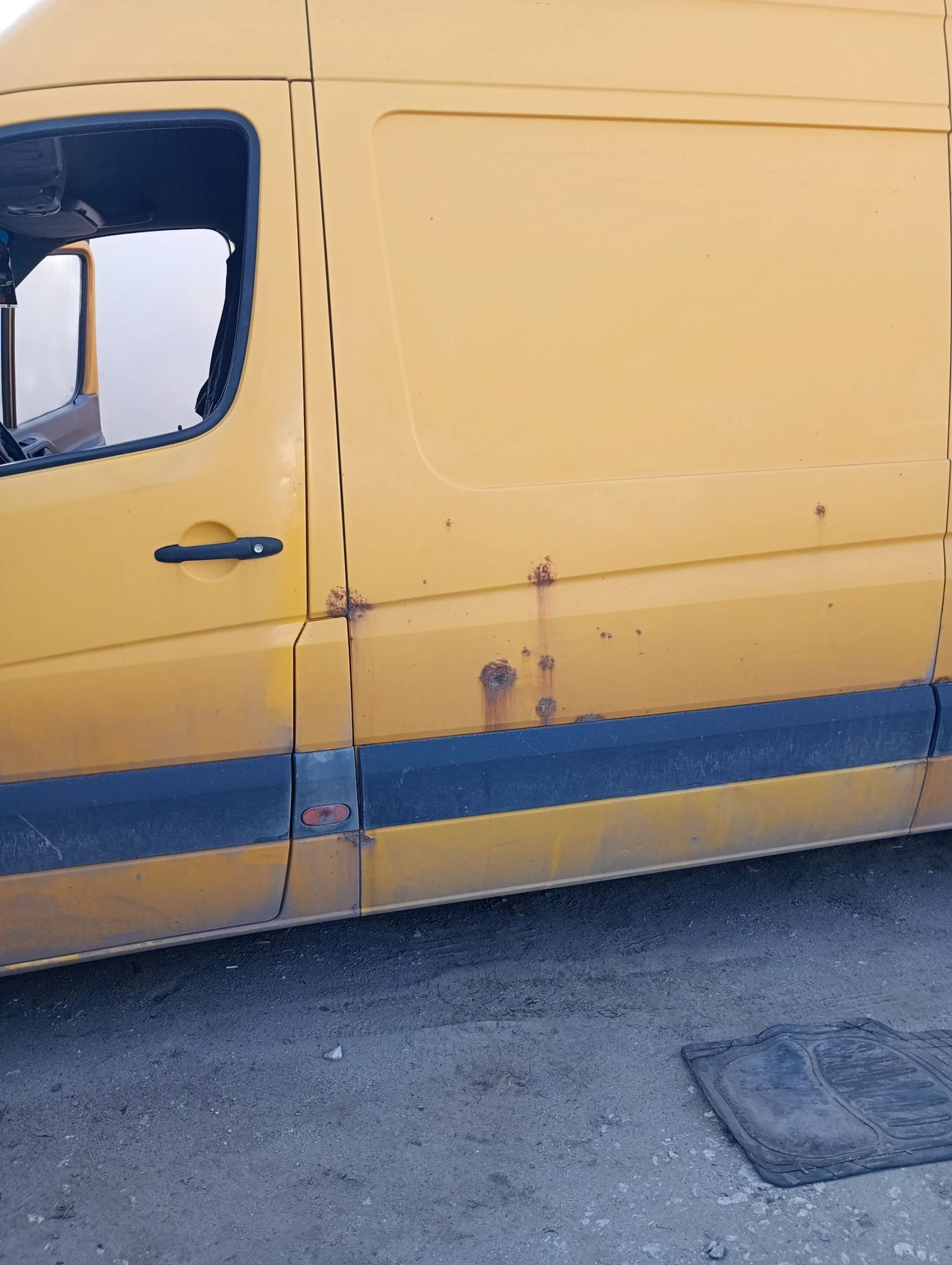 Mercedes-Benz Sprinter 313 Бус - изображение 8