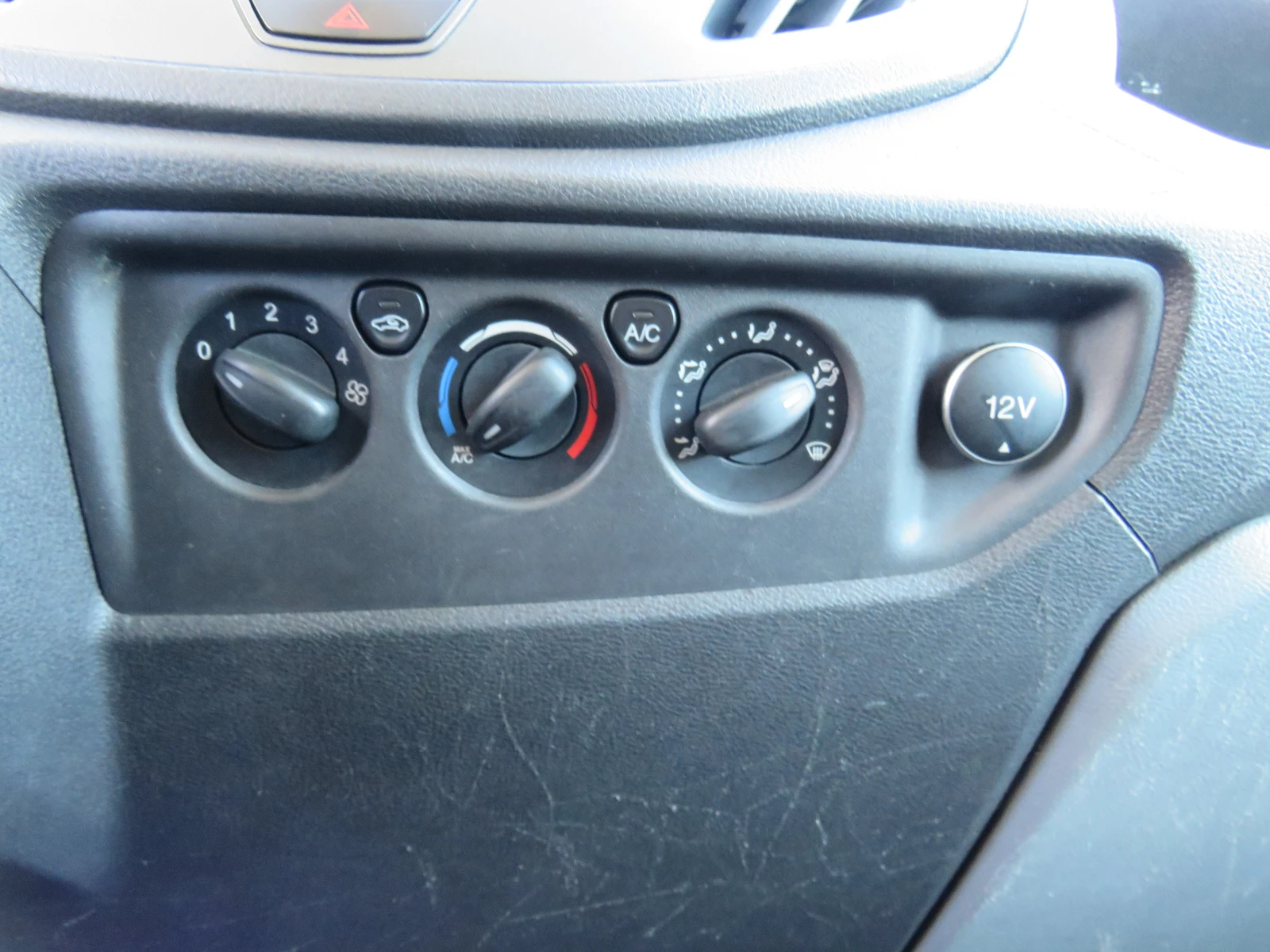 Ford Transit * * * 2.2DIESEL  .* * *  | Mobile.bg   13