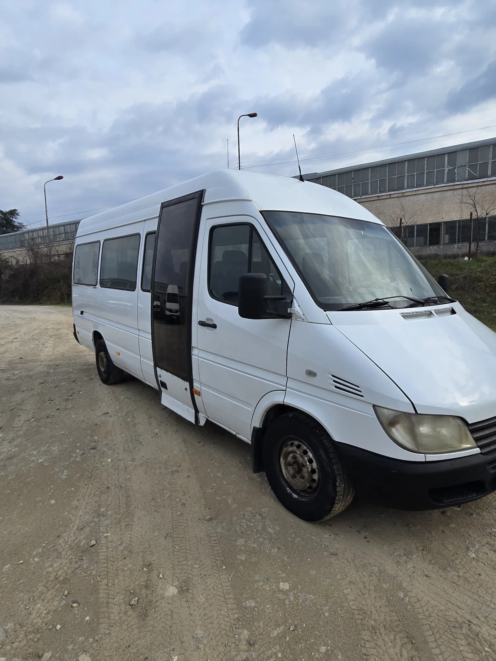 Mercedes-Benz Sprinter 313 MAXI 8+ 1