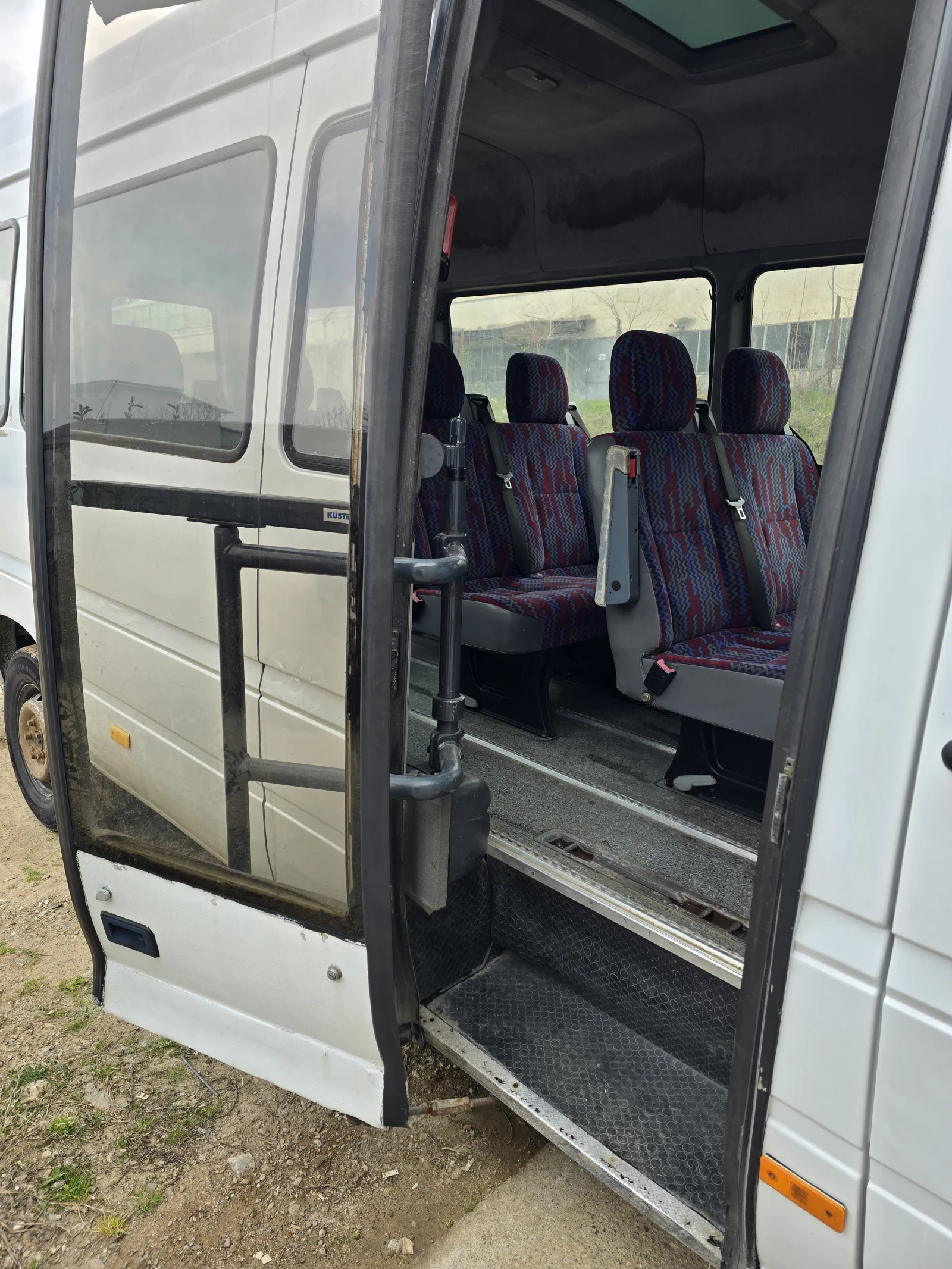 Mercedes-Benz Sprinter 313 MAXI 8+ 1, снимка 10 - Бусове и автобуси - 53892502