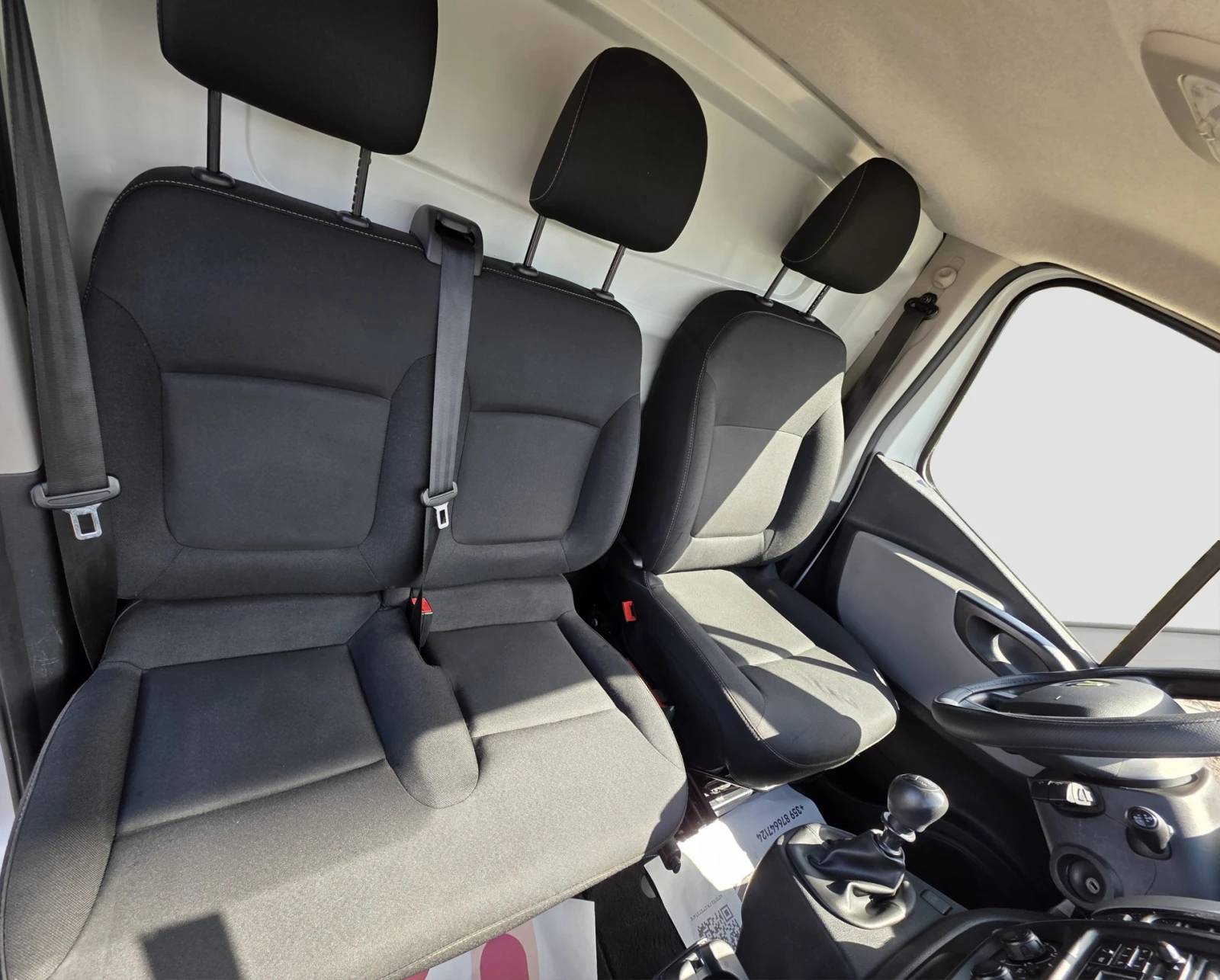 Renault Trafic 1.6 dci, снимка 11 - Бусове и автобуси - 55936012