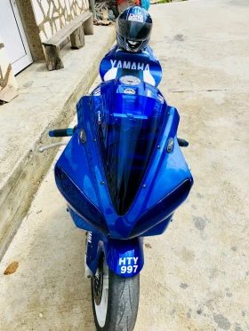 Yamaha YZF-R1 | Mobile.bg    3