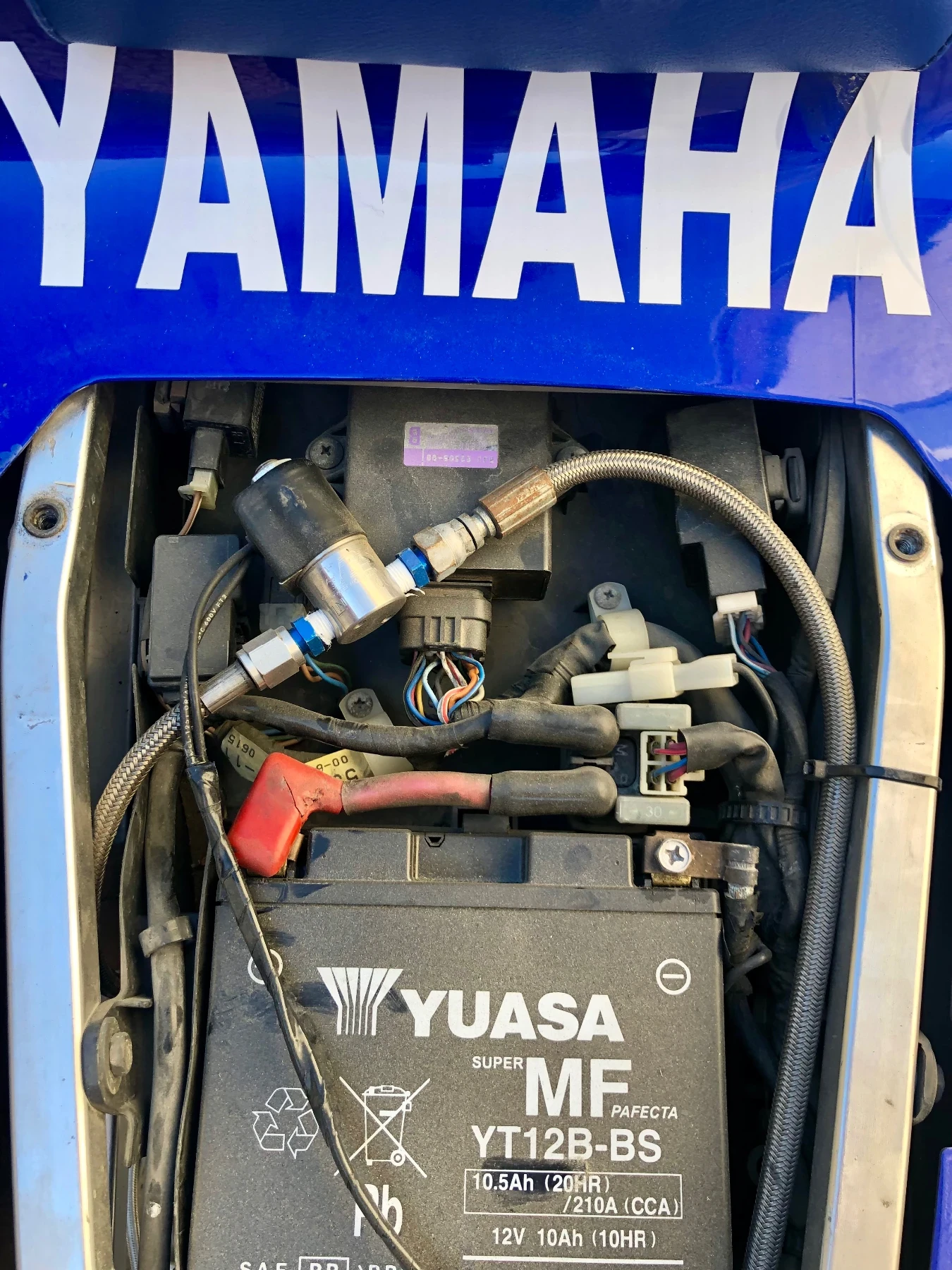 Yamaha YZF-R1  - изображение 6
