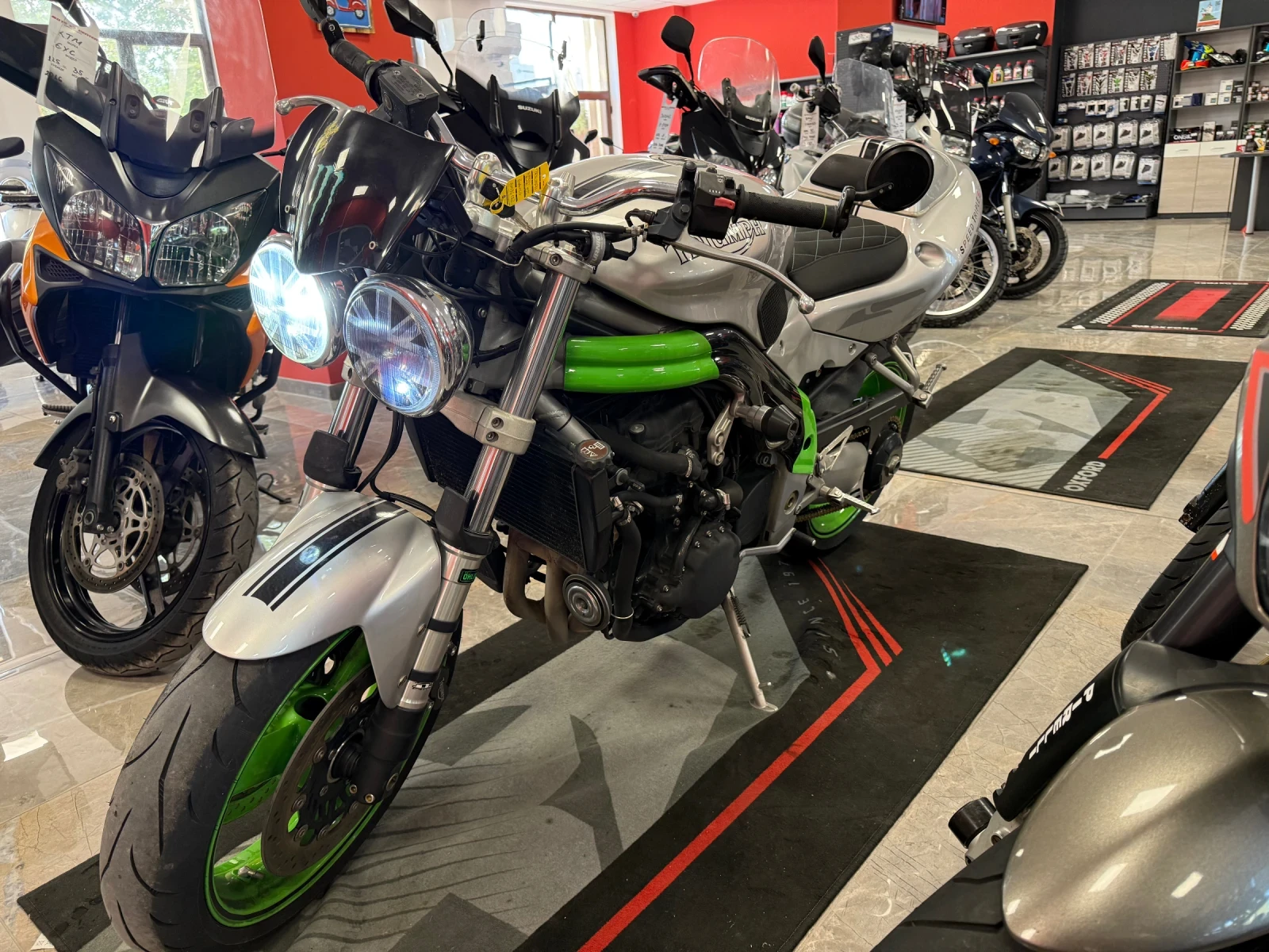 Triumph Speed Triple 955I | Mobile.bg   12