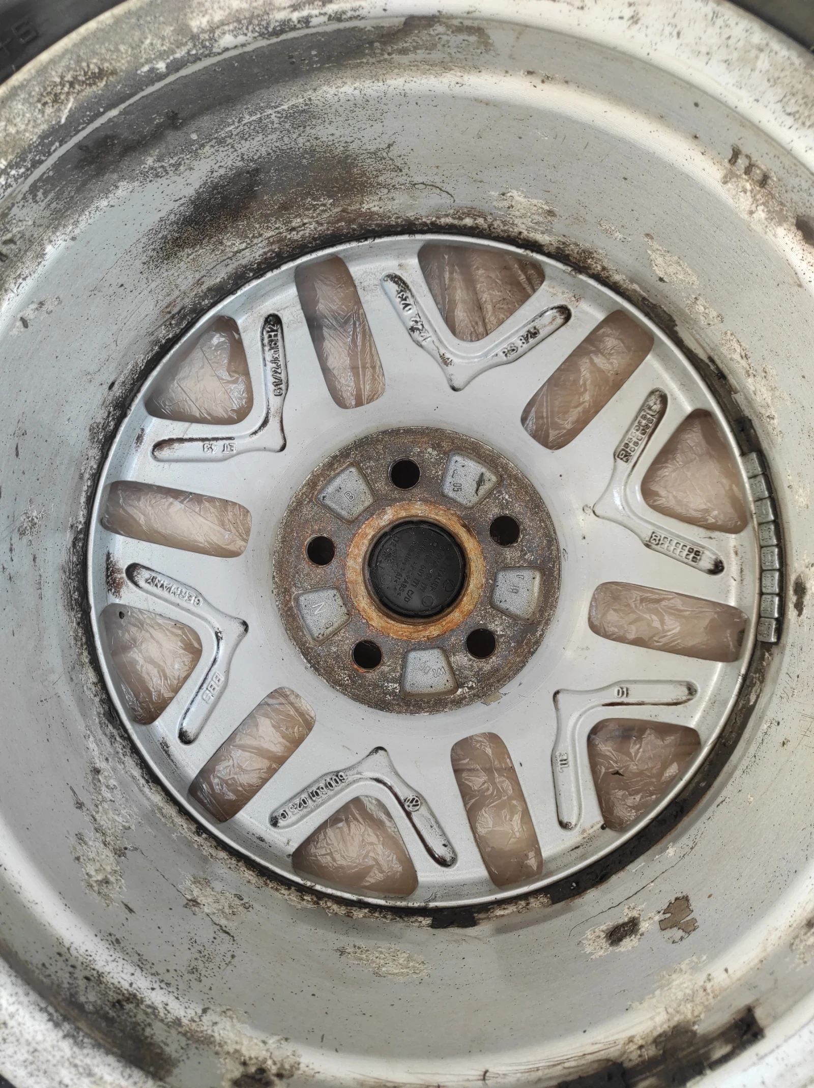 ���� � ������ 205/55R16 �� VW | Mobile.bg � ����������� 9