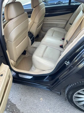 BMW 730 F01 730D, снимка 15