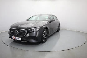 Mercedes-Benz E 200 AVANTGARDE / DISTRONIC / LANE ASSIST /, снимка 2