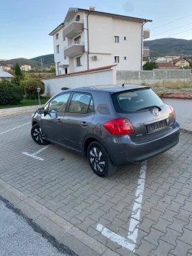 Toyota Auris 4D4, снимка 10