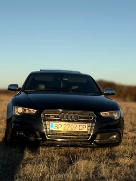     Audi S5  