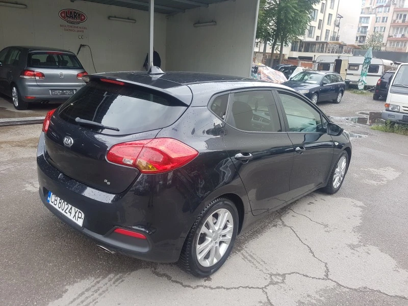 Kia Ceed 1.4I GAZ, снимка 8 - Автомобили и джипове - 45943371