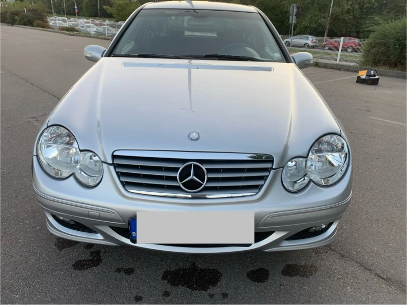 Mercedes-Benz C 220, снимка 5 - Автомобили и джипове - 47347473