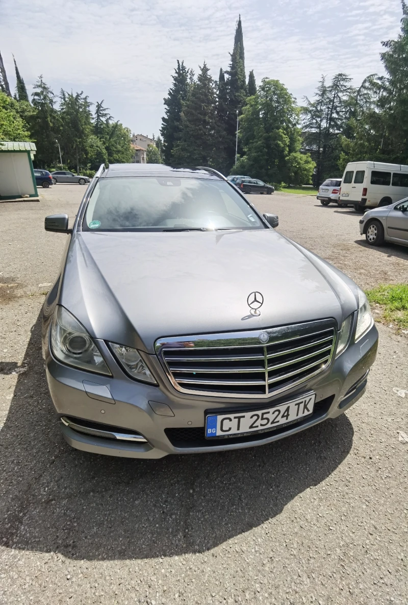 Mercedes-Benz E 250, снимка 1 - Автомобили и джипове - 47367741