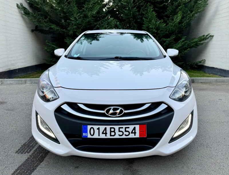 Hyundai I30 1.6CRDI NAVI KAMERA PARKTRONIK FACE LIFT, снимка 2 - Автомобили и джипове - 47694214