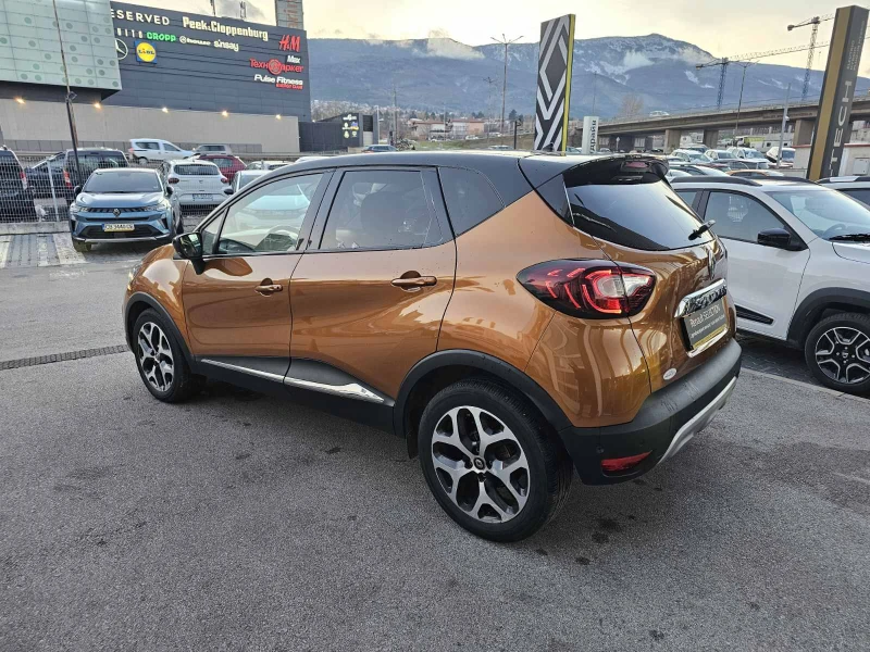 Renault Captur Energy dCi 90 к.с. дизел Stop&Start EDC, снимка 4 - Автомобили и джипове - 48067438