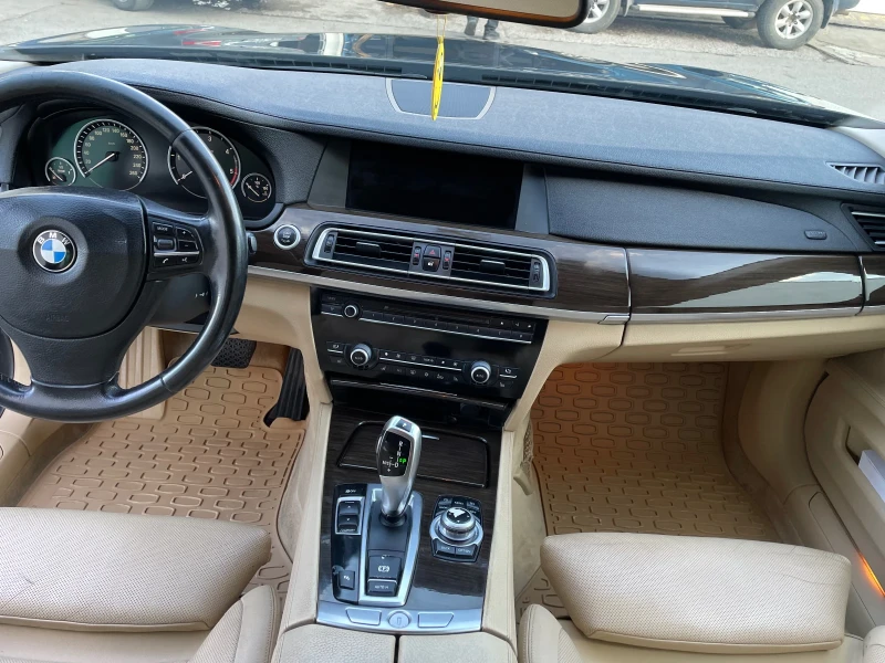 BMW 730 F01 730D, снимка 12 - Автомобили и джипове - 50201125