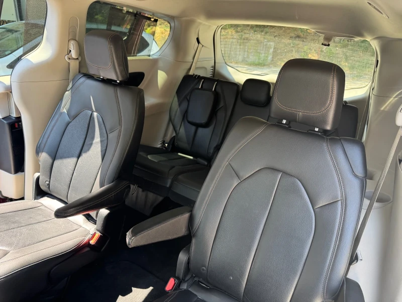 Chrysler Pacifica, снимка 11 - Автомобили и джипове - 52923104