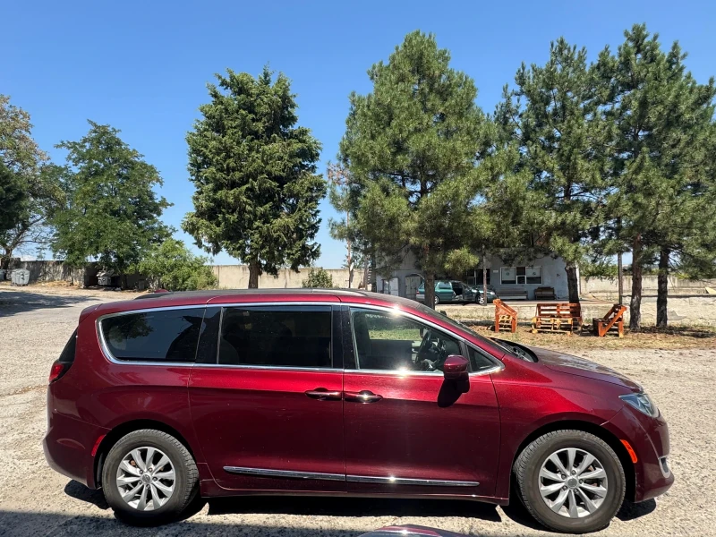 Chrysler Pacifica, снимка 5 - Автомобили и джипове - 52923104