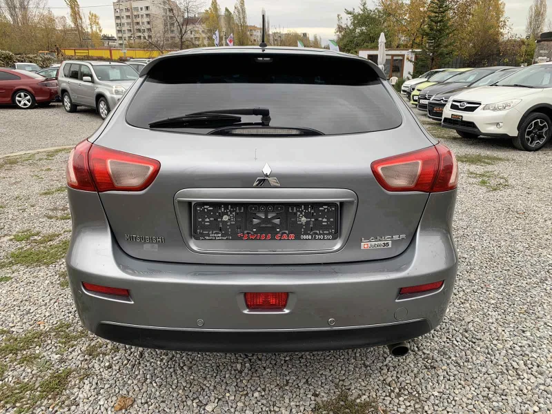 Mitsubishi Lancer 1.8i/automat, снимка 6 - Автомобили и джипове - 52318696