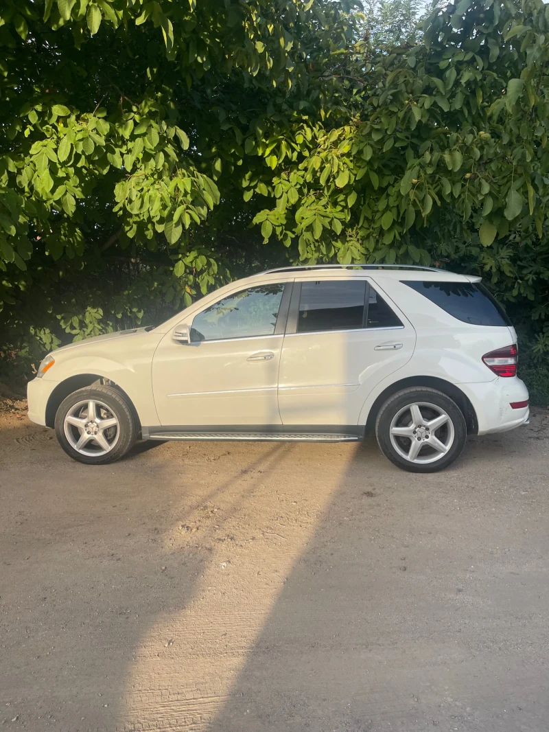 Mercedes-Benz ML 550, снимка 3 - Автомобили и джипове - 52472700