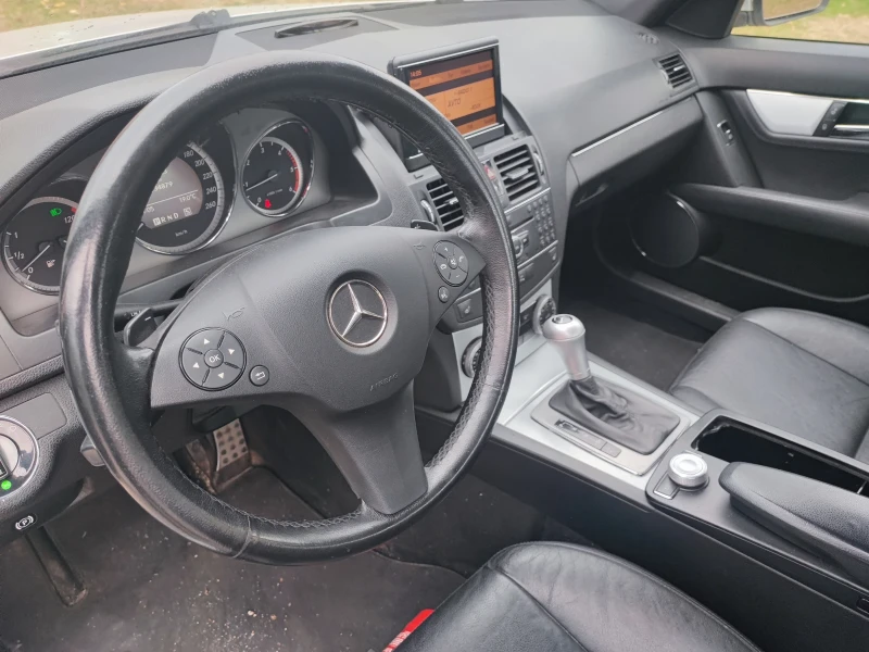 Mercedes-Benz C 200 2200сди, снимка 9 - Автомобили и джипове - 52494232