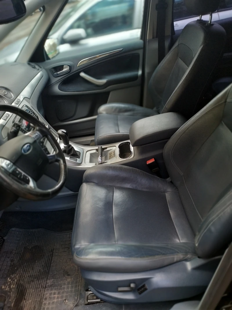 Ford S-Max 2.3 Automatic 7 местен, снимка 6 - Автомобили и джипове - 52651754