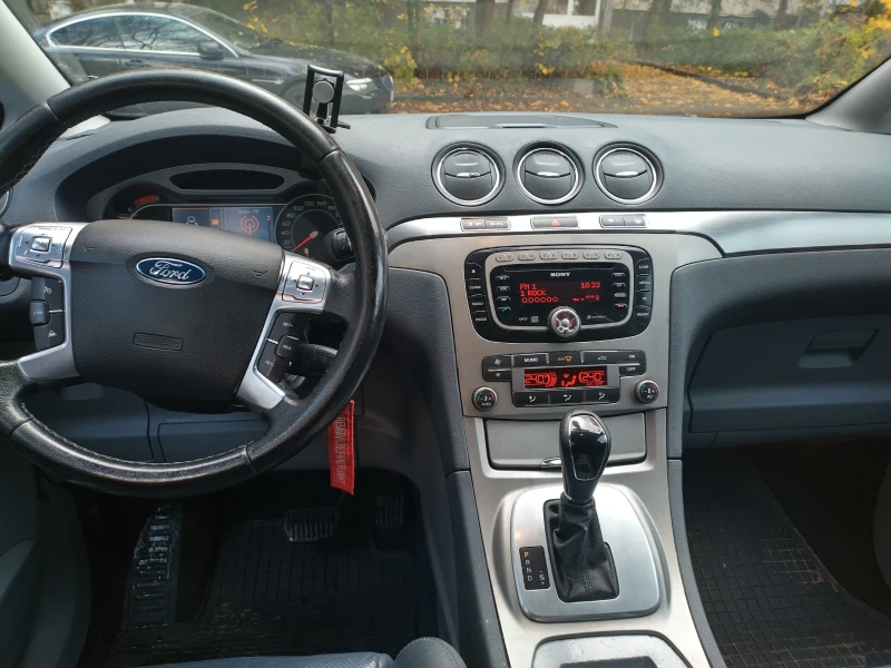 Ford S-Max 2.3 Automatic 7 местен, снимка 5 - Автомобили и джипове - 52651754