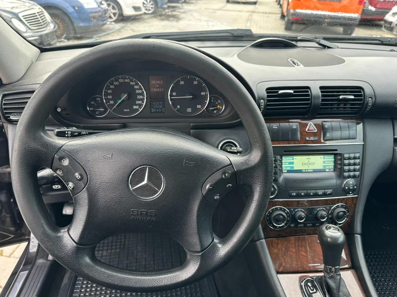 Mercedes-Benz C 220 150к.с automat, снимка 14 - Автомобили и джипове - 53034409