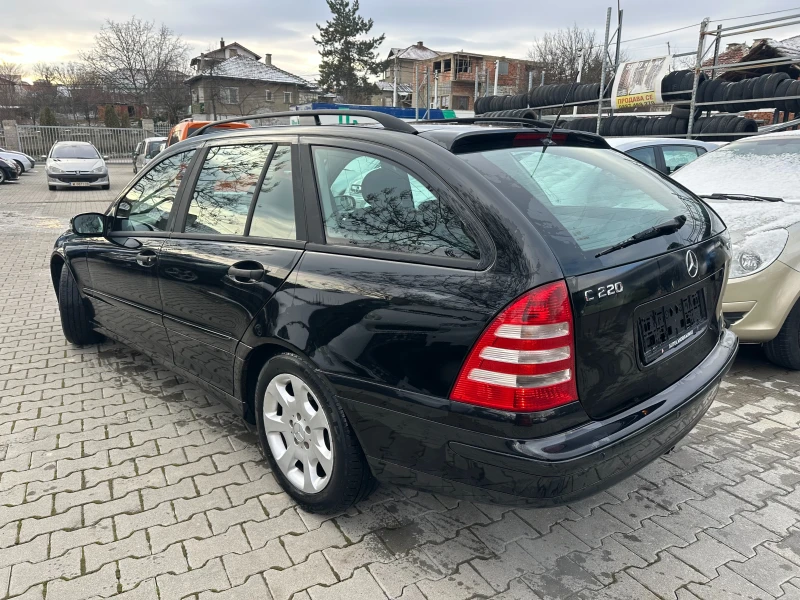 Mercedes-Benz C 220 150к.с automat, снимка 3 - Автомобили и джипове - 53034409