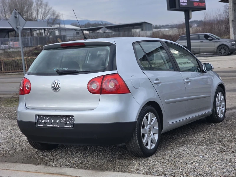 VW Golf 1.9tdi 105 k.c. Highline, снимка 5 - Автомобили и джипове - 53124543
