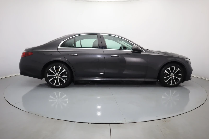 Mercedes-Benz E 200 AVANTGARDE / DISTRONIC / LANE ASSIST /, снимка 7 - Автомобили и джипове - 53232296