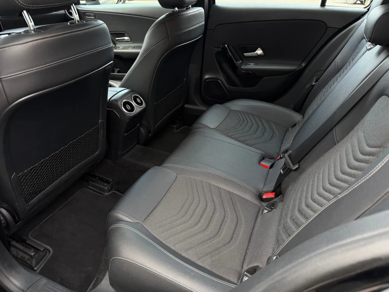 Mercedes-Benz A 180, снимка 10 - Автомобили и джипове - 53526363