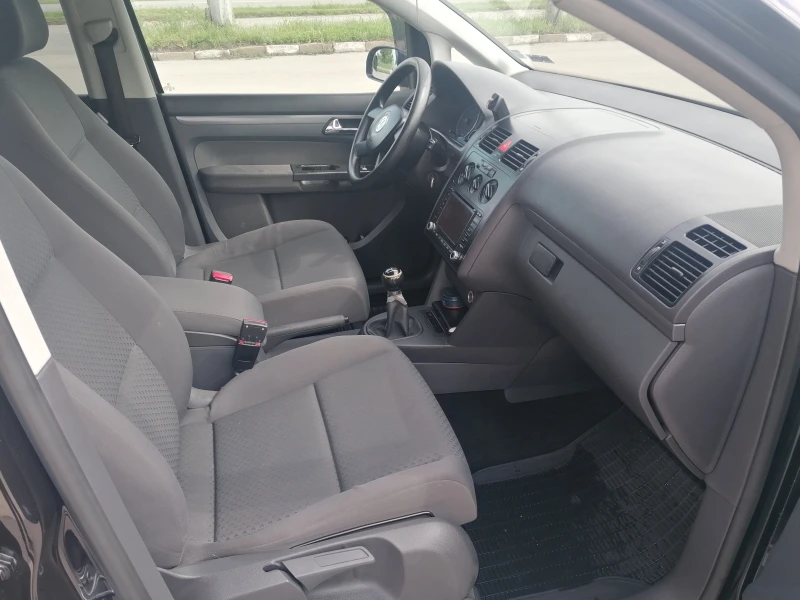 VW Touran 1.9 TDI NAVI - 4200 лв. - 13273807 | Car24.bg