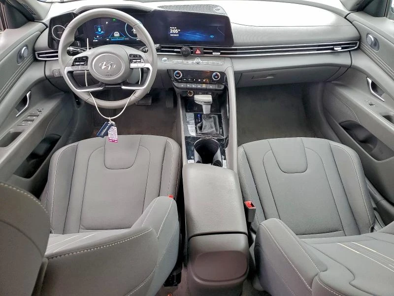 Hyundai Elantra 2023 HYUNDAI ELANTRA SEL, снимка 9 - Автомобили и джипове - 54088531