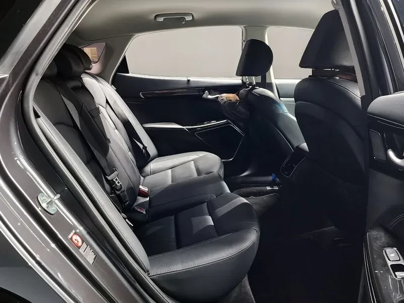Kia K7 2.4 Gdi Limited, снимка 12 - Автомобили и джипове - 55278826
