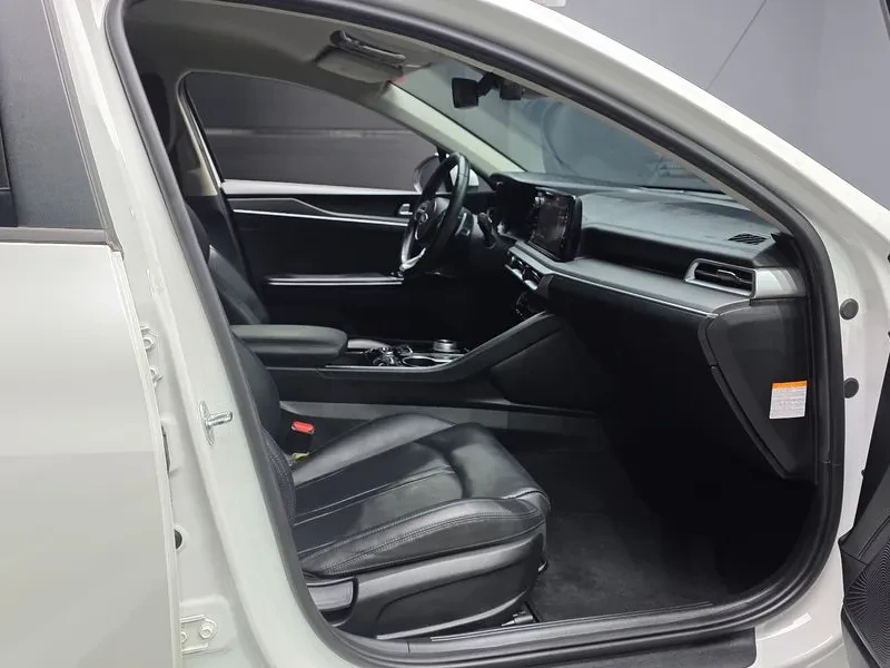 Kia K5 2.0 Hybrid Prestige - САМО 30% АВАНС!, снимка 11 - Автомобили и джипове - 55991735