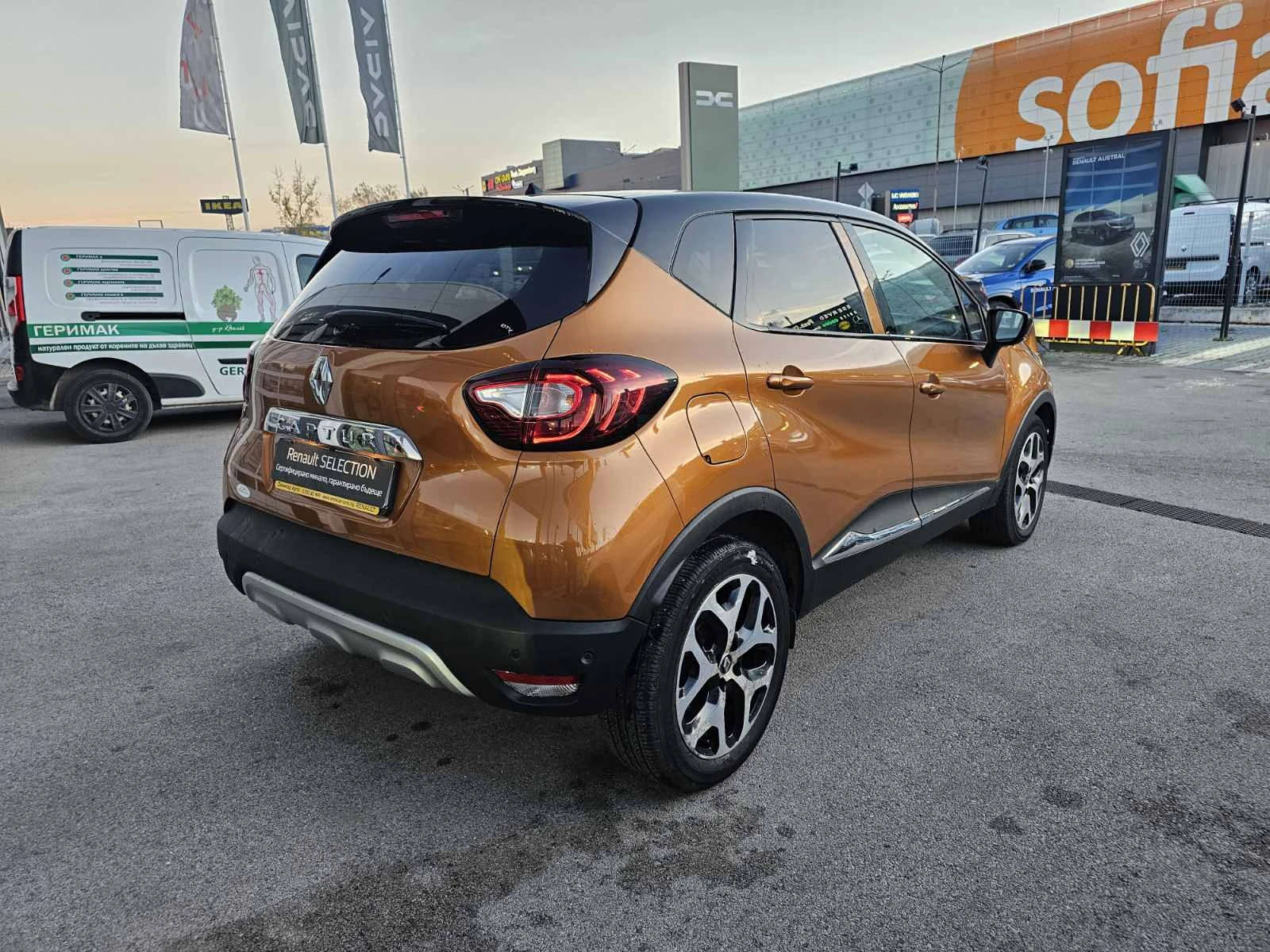 Renault Captur Energy dCi 90 к.с. дизел Stop&Start EDC - изображение 5