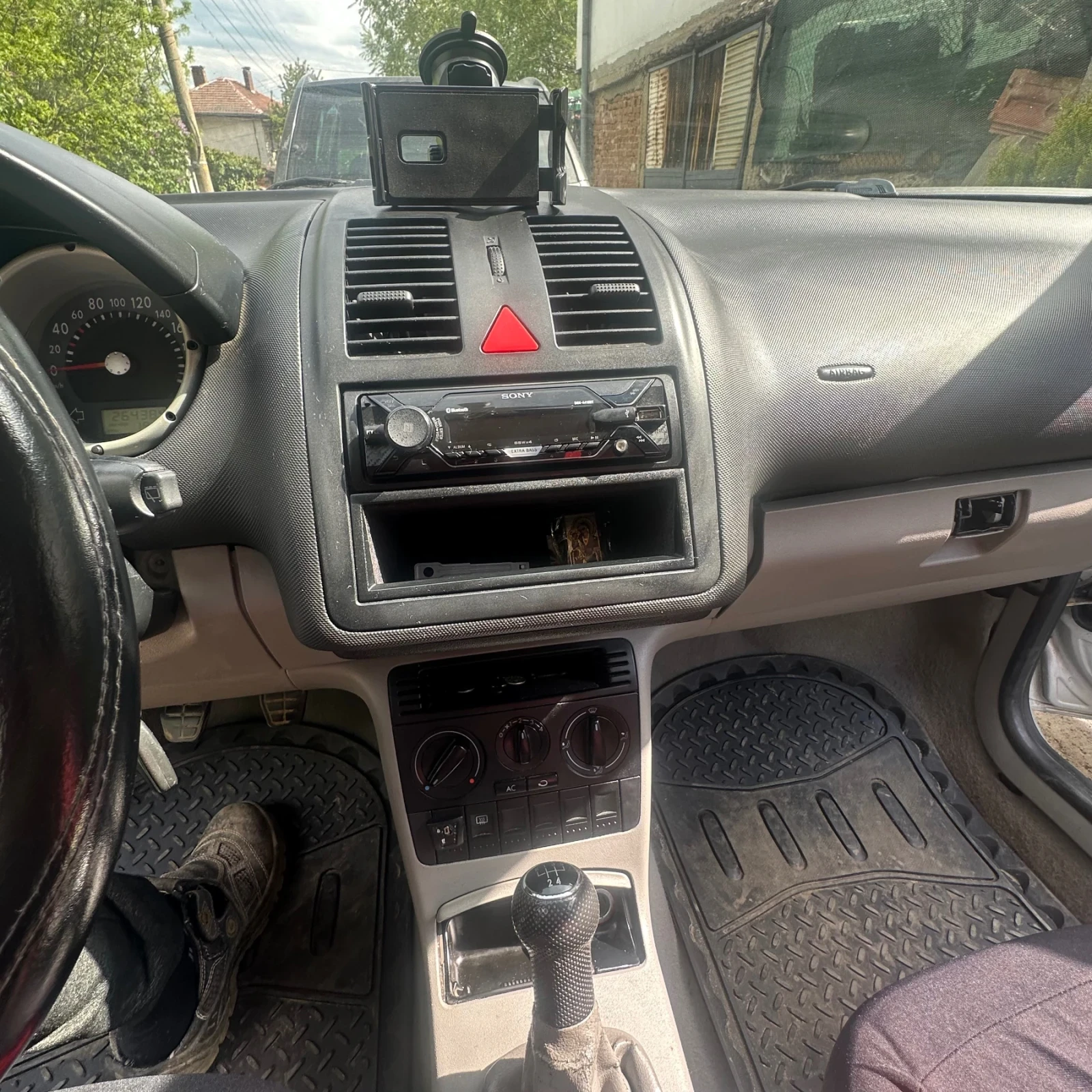 VW Polo  - изображение 8