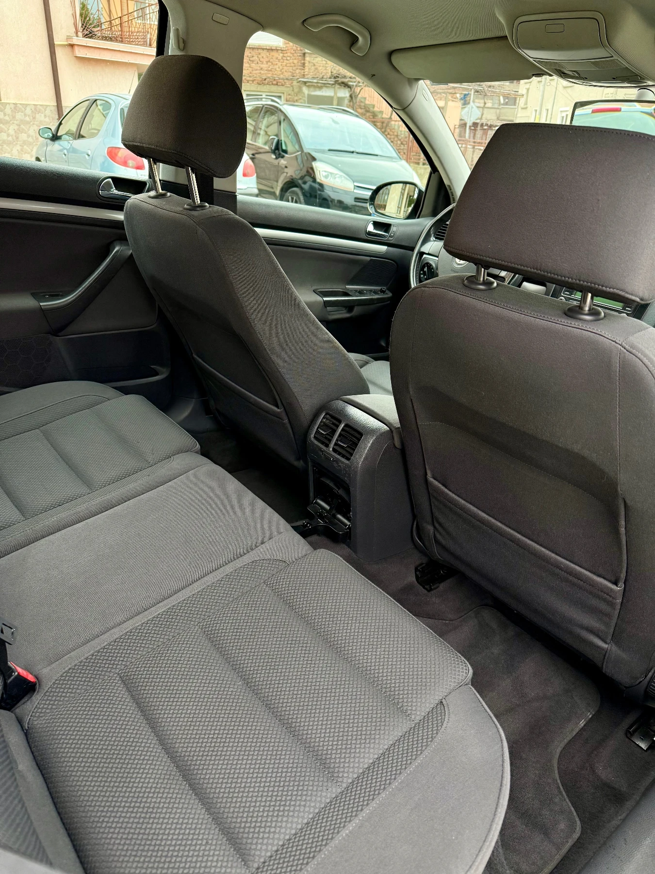 VW Golf 1.9 TDI 105 к.с * BLACK EDITION* * TOP*  - изображение 8