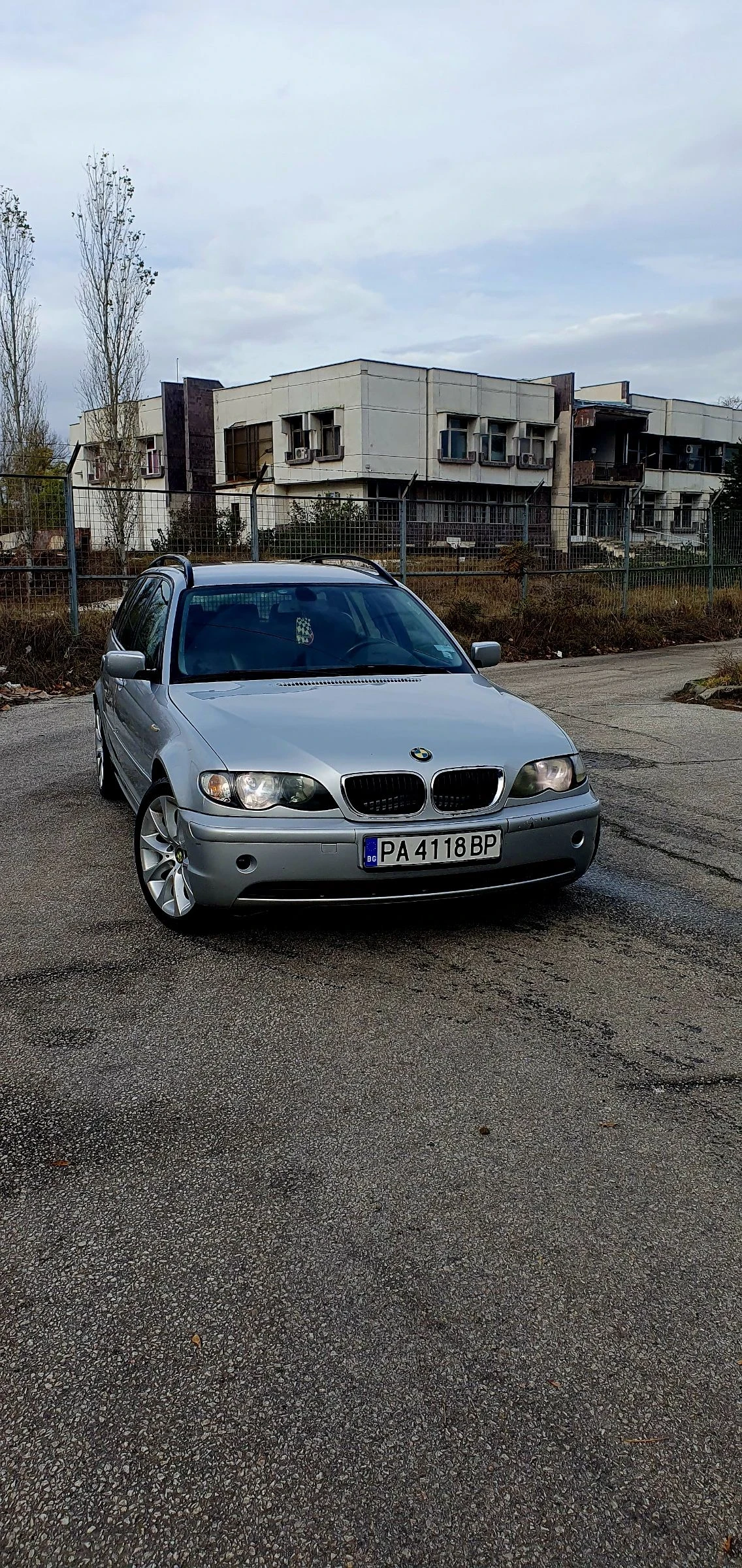 BMW 320  - изображение 6