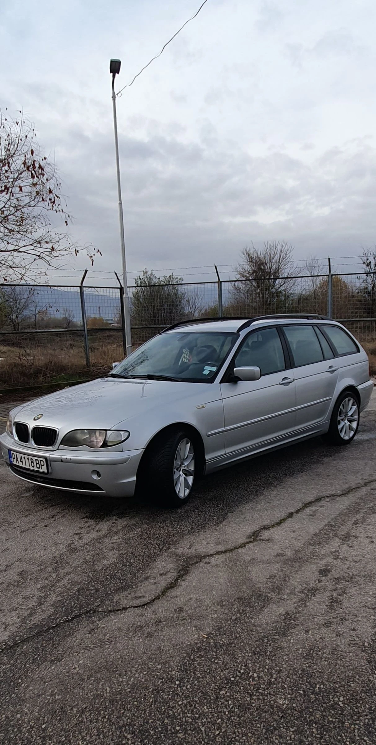 BMW 320  - изображение 5
