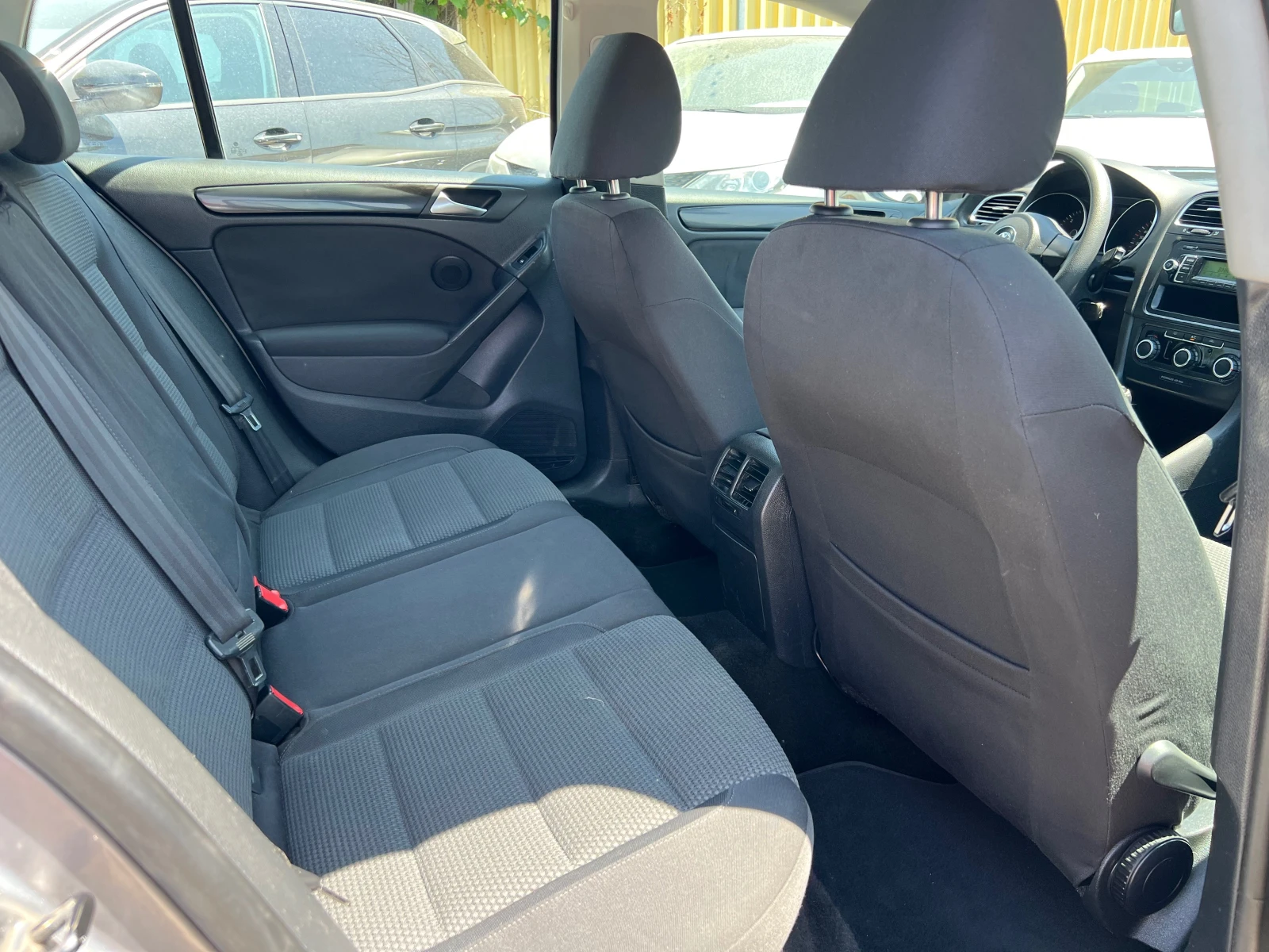 VW Golf 1.6TDI BLUEMOTION | Mobile.bg — изображение 13