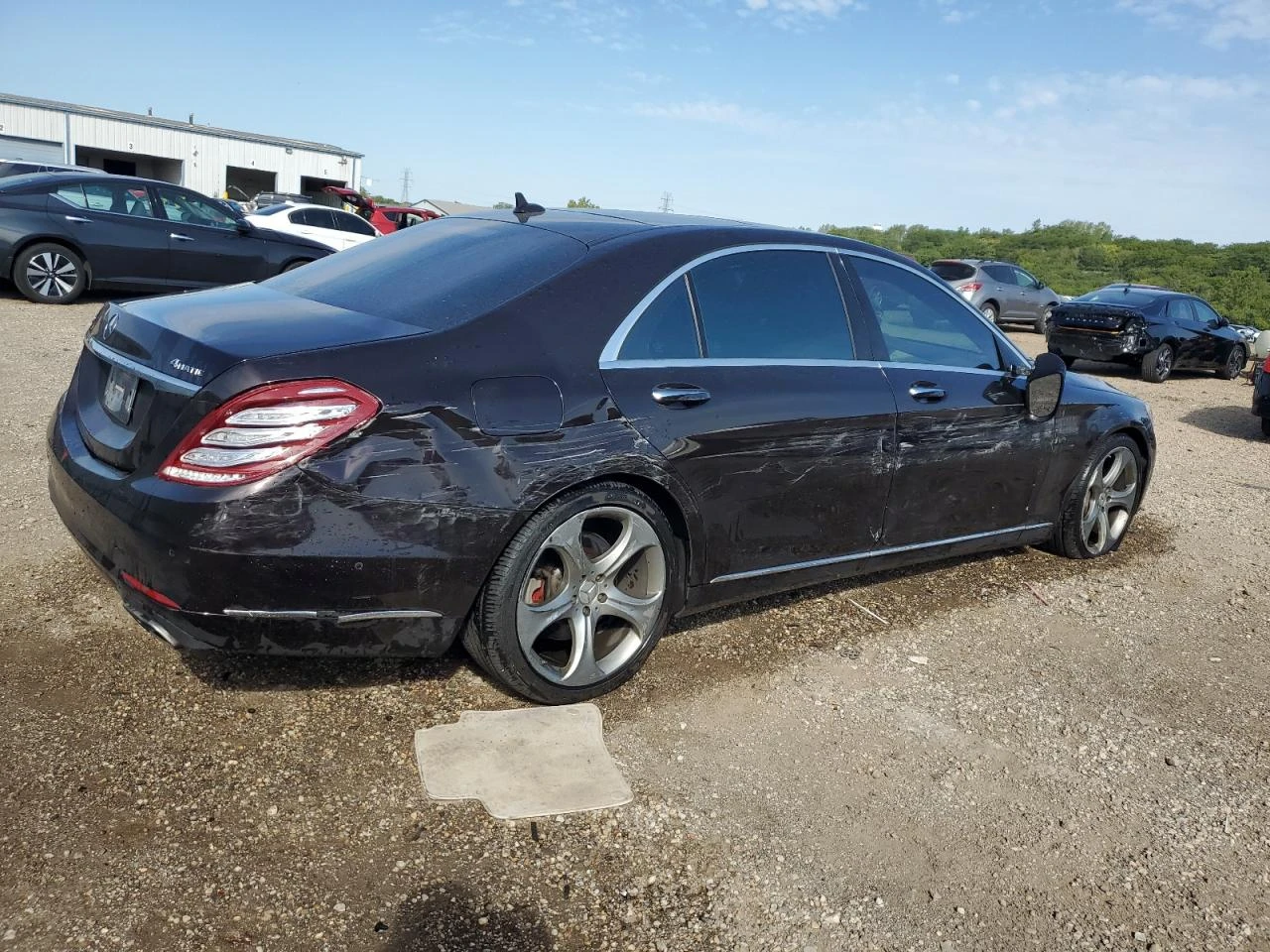 Mercedes-Benz S 550 4MATIC * Възможност за Лизинг*  - изображение 3