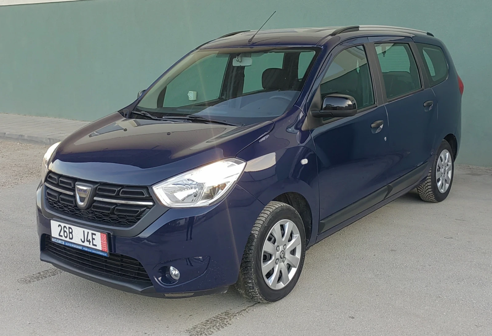 Dacia Lodgy 1.6  102 . | Mobile.bg   1