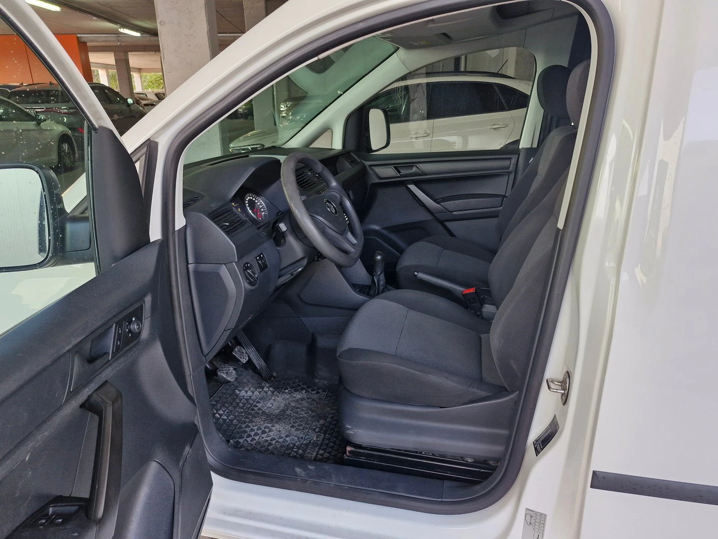 VW Caddy Kasten TDI BMT | Mobile.bg � ����������� 4